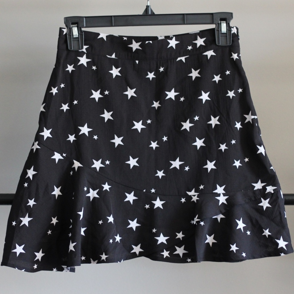 Nasty Gal, black with white stars skirt, size 4\small.